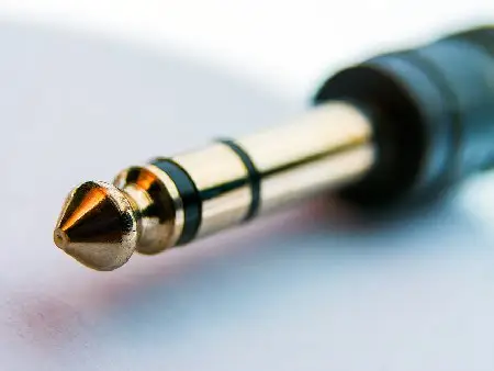 Stecker / Kontakte::Schichtdickenmessung bei Steckern und Kontakten Schichtdickenmessung bei Steckern und Kontakten